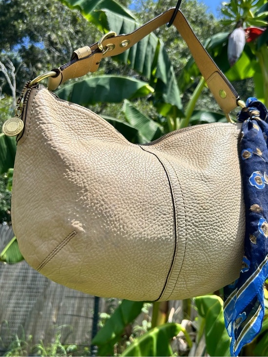Coach Handbags - Neutral Beige Coach Soho Soft Milled Pebbled Leather Hobo Bag M0782-11838